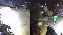 爱是一道夜路上的光！回家路突然被照亮，男孩以为遇坏人加速狂骑