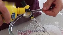孩子们超喜欢吃的零食：脆甜的奶油饼干！教你一招自己在家就能做