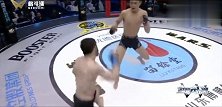 格斗迷-20190325-太狠了！苏木达尔基这个飞膝都快把下巴顶碎了！