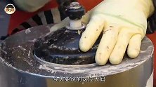 大妈把土豆拉长到50厘米油炸，一推出就成了这条街最火的小吃
