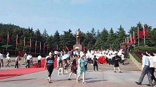 湘潭：韶山旅游区迎来旺季，铜像广场真热闹