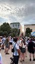 反客为主！赛前阿根廷球迷在马德里市中心聚集助威