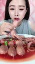 狂吃八爪鱼一口一个