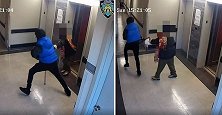 美国一名男子将85岁老人从电梯里拽出来摔到地上 抢走其钱包