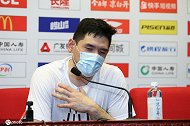 【PP体育在现场】钟诚：没有打出自己的节奏 失掉太多篮板球