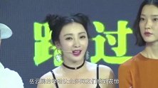 岳云鹏突然背后抱紧柳岩，不料柳岩接下来的举动，岳云鹏吓得撒手