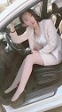 发现了没，女司机很喜欢搭配丝袜，是因为什么呢
