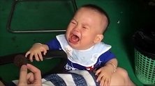 宝宝没有什么事是一块饼干解决不了的，如果有，那就两块！