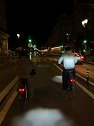 亚马尔带女友Inés García游玩巴黎骑自行车