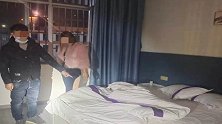 现场！广西一卖淫团伙团灭 19人在酒店被抓现行