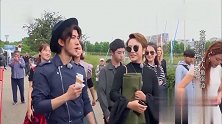 《旅途的花样》：马丽霸气出场英姿飒爽，真是东北大姐大呀