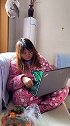 #远程办公 #在家办公的真实状态 听说，在家办公等于既要做家务，又要做工作#办公室日常