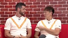 深足队内气氛十分融洽 关震教哲马伊利学习中文