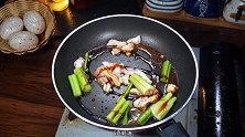 猪肚的最佳搭配是什么，我认为猪肚的最佳搭配是芹菜