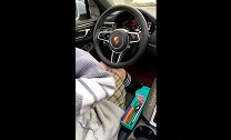 家里有车的，试试这个夹缝收纳盒，太方便了，车里一下子就整洁了