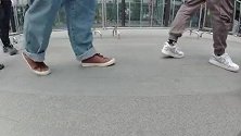 【鞋圈儿】SneakerCon广州站 来看各路鞋头的上脚