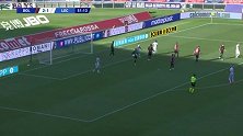 第52分钟莱切球员法尔科射门 - 被扑
