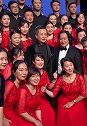 演员们跟阎维文老师合影！