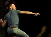 嘴炮与小麻对峙名场面！发布会直接开喷互砸