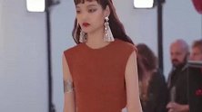 势如破竹 韩国超模新星 尹宝美Bomi Youn!
