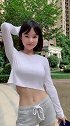 小蛮腰婴儿肥的脸，小姐姐穿着这件衣服是要羡煞旁人