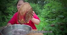 胖妹花70元买一只八爪鱼，大洋直喊肉疼，胖妹配米饭吃嗨啦