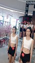美女模特们t台秀你愿意来支持吗