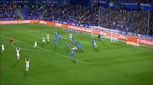 第10分钟韦斯卡球员莫伊·戈麦斯射门