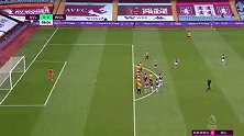 第8分钟阿斯顿维拉球员豪斯射门 - 打偏