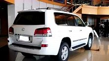 147万买辆雷克萨斯是翻新车，4S店主动换车遭拒！