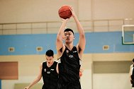 共患难！首钢新援范子铭放弃免测资格 陪队友一起完成夺命17折