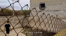 废弃蓄水池传出异响，男子走近一看，立马跳了下去！