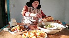 野生鲫鱼，四菜一汤，这在雪乡要多少钱合适，我的家乡也在黑龙江