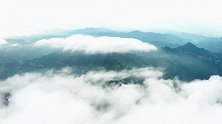 自驾贺州大明山，偶遇大雾仿佛置身仙境，太壮观了