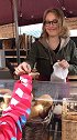 这德国面包岗位上的姑娘颜值都不差！不吹不黑看德国