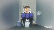 柯南：灰原为了给柯南送药，竟去了男厕所，这友谊真铁
