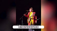 伍佰澳门演唱会再现名场面，吴奇隆王耀庆大喊加班，本人爆笑回应