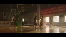 四川男篮CBA新赛季宣传片：续传奇！群雄竞台唯看金强