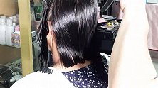 年过半百的女性发型这样剪，时尚显年轻，好看不落伍