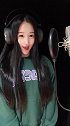 一首《致姗姗来迟的你》姑娘唱得不错，反复听了很多遍