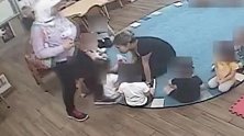 美国：两名幼教涉嫌虐童被捕 曾用脚踩孩子手指