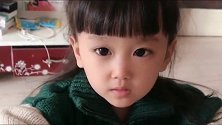 这样的孩子妈妈真拿她没办法，放假不写作业，早起来上学写作业