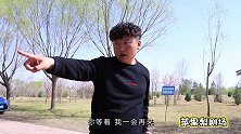 隔空扎气球，扎中奖励奥特曼卡牌，哥哥在前面打妹妹在后面扎