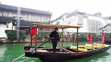 跟着乌篷船夫在水上过年，这年过得很难忘了！
