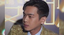 唐艺昕产后首露面，身材恢复超快，老公张若昀大秀恩爱！