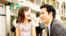 27岁宅男和6岁的小姨妈相亲相爱，漫改电影《白兔糖》，太暖心