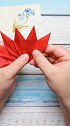 手工制作的百合花，一分钟就能学会，做好摆起来很好看