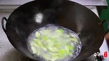 丝瓜汤最营养的做法，掌握这些小技巧，汤鲜味美又清爽，太好喝了