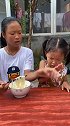七彩童年：姐姐喊妹妹吃饭