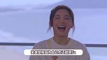 关智斌舞台求婚阿Sa，下跪丝滑熟练，阿Sa曾说40岁没结婚就嫁给他